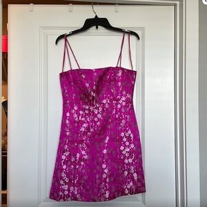 ISO SAU LEE DRESS SIZE 6 or 8